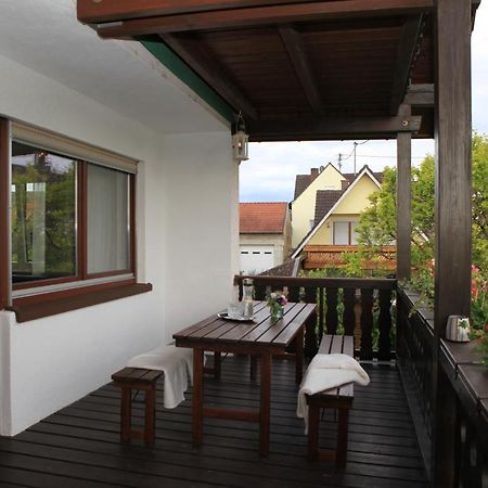 Gaestehaus Zum Rhein Rheinhausen Exterior photo